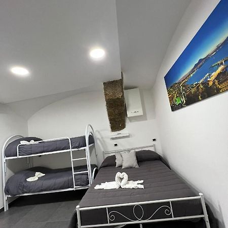 House Della Grotta Apartment Наполи Екстериор снимка