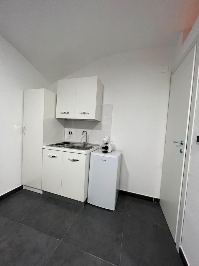 House Della Grotta Apartment Наполи Екстериор снимка