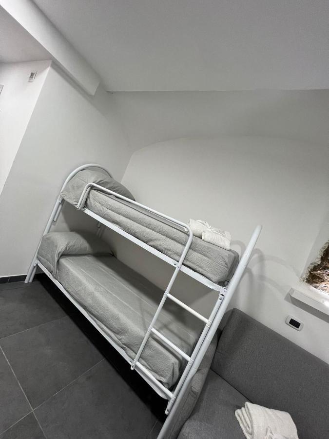 House Della Grotta Apartment Наполи Екстериор снимка