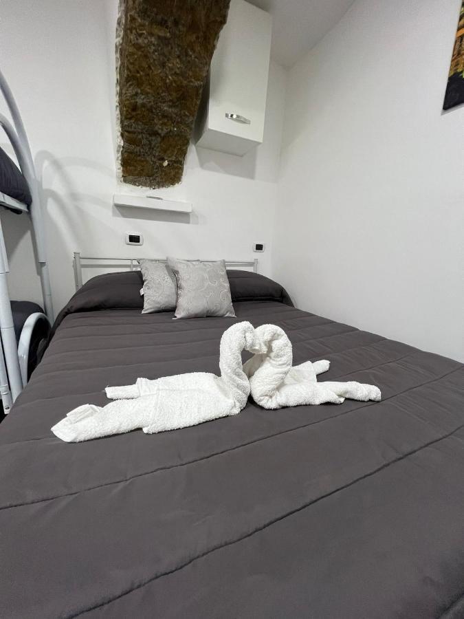 House Della Grotta Apartment Наполи Екстериор снимка