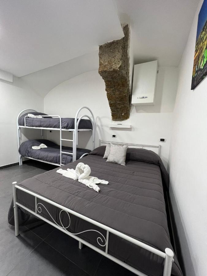 House Della Grotta Apartment Наполи Екстериор снимка